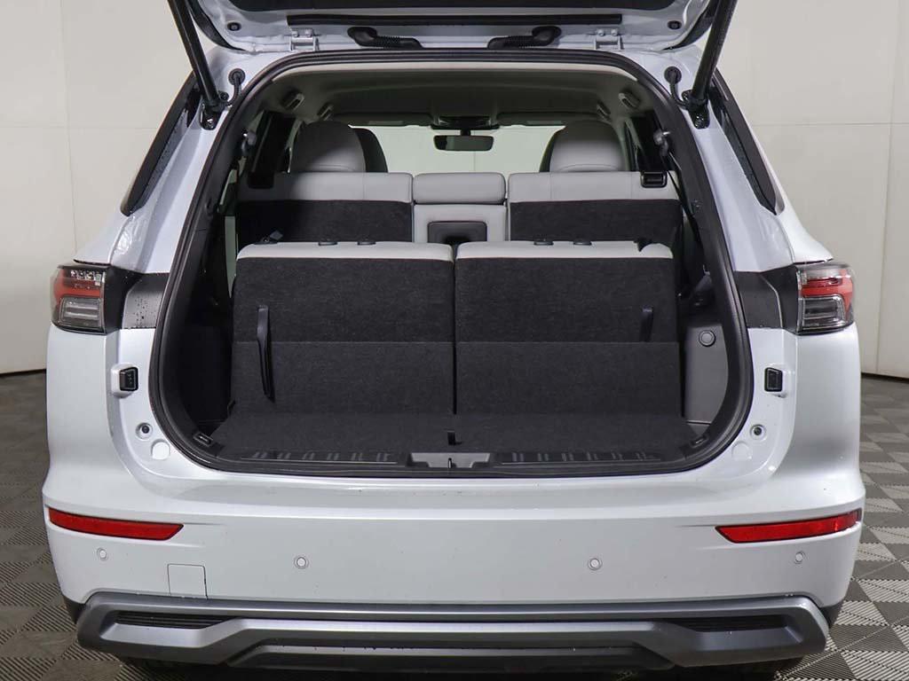 new 2025 Mitsubishi Outlander car, priced at $38,555