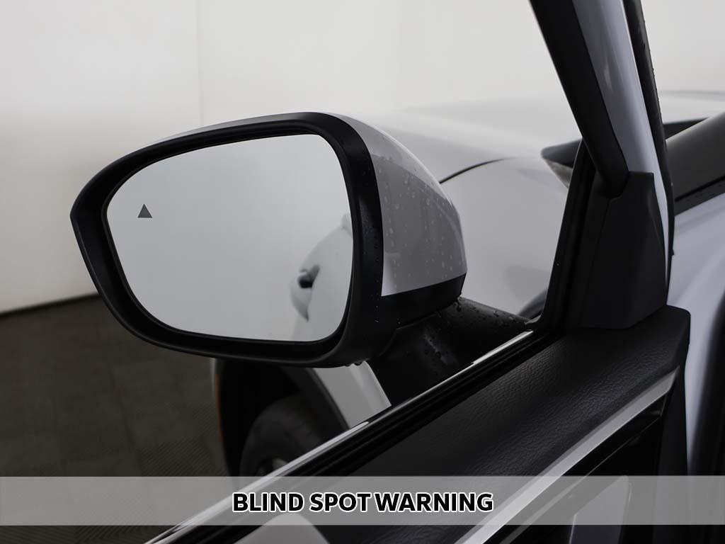 new 2025 Mitsubishi Outlander car, priced at $38,555