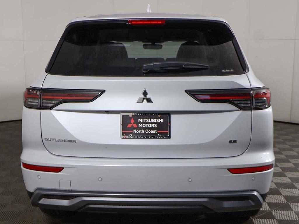 new 2025 Mitsubishi Outlander car, priced at $38,555