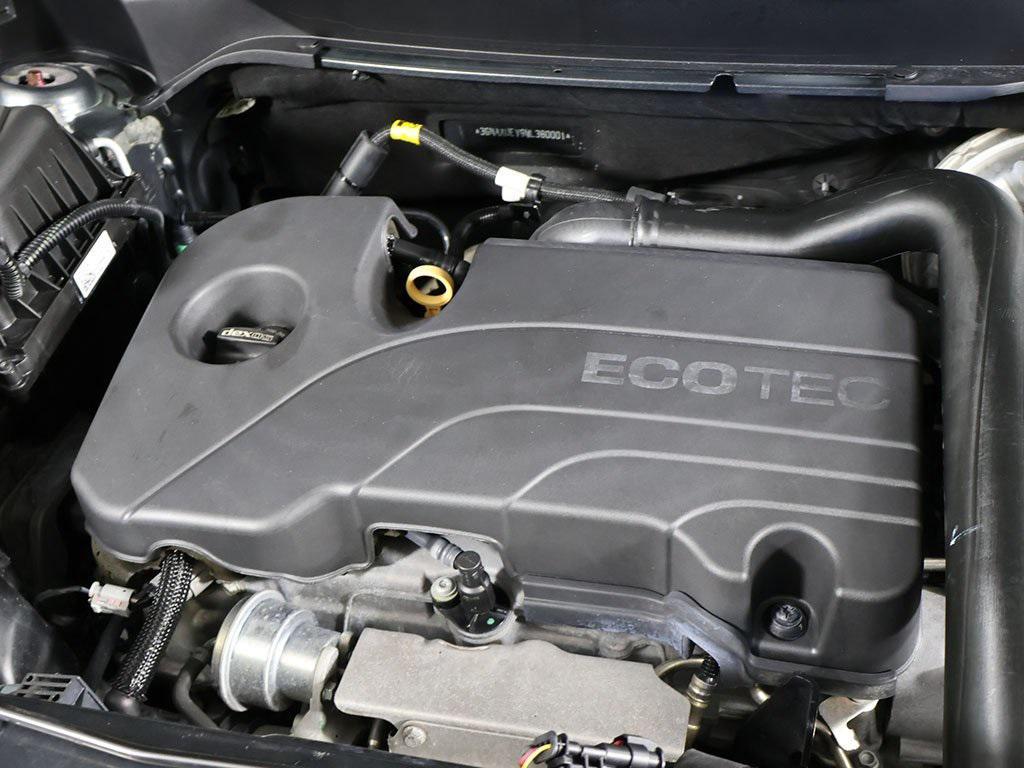 used 2021 Chevrolet Equinox car, priced at $15,799