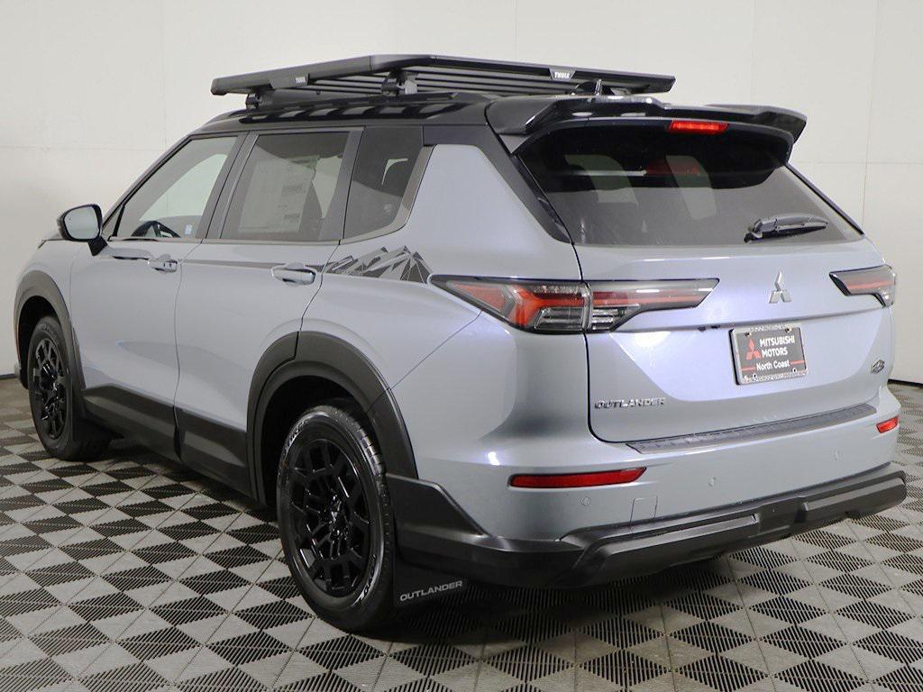 new 2025 Mitsubishi Outlander car, priced at $44,115