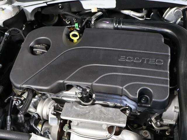 used 2022 Chevrolet Malibu car, priced at $18,389