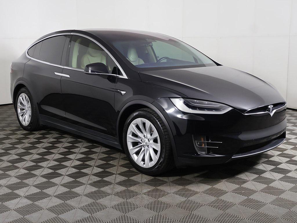used 2017 Tesla Model X car