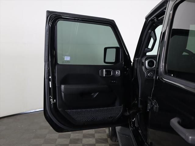 used 2023 Jeep Gladiator car, priced at $32,129