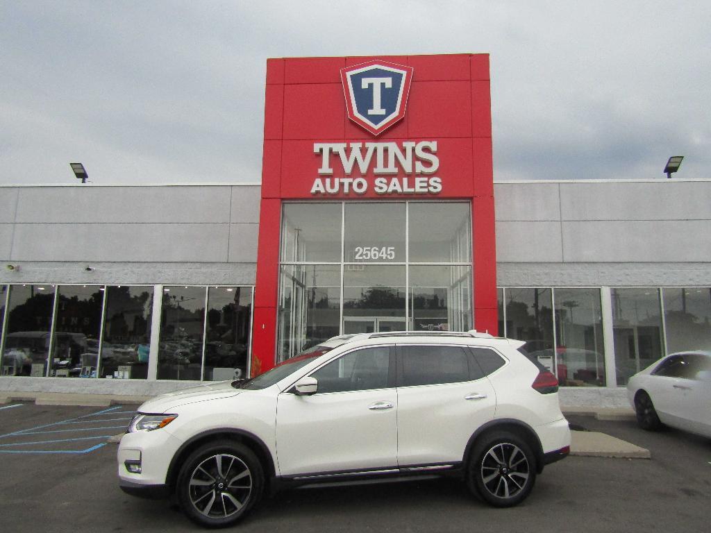 used 2018 Nissan Rogue car, priced at $16,955
