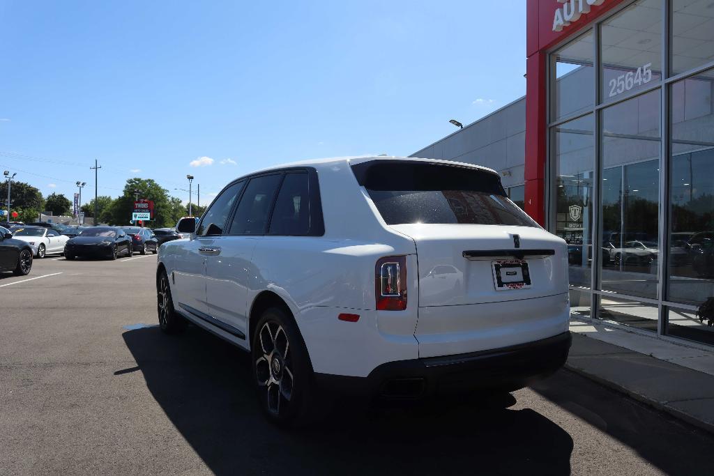 used 2022 Rolls-Royce Cullinan car, priced at $289,995
