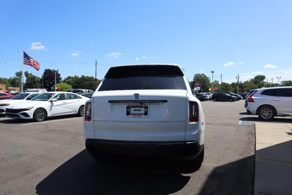 used 2022 Rolls-Royce Cullinan car, priced at $289,995