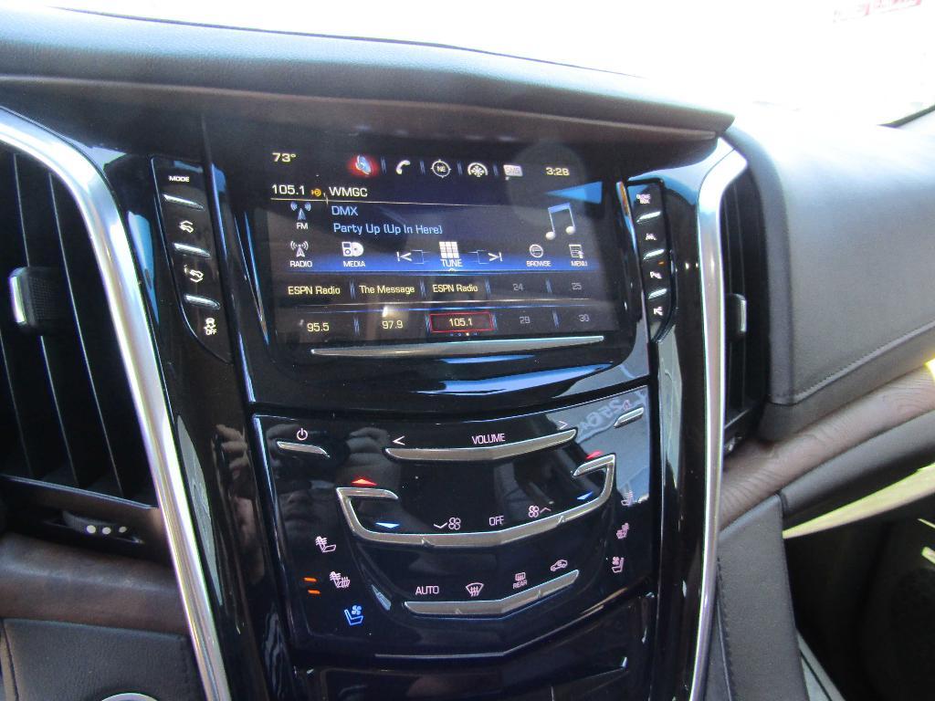 used 2019 Cadillac Escalade ESV car, priced at $26,995