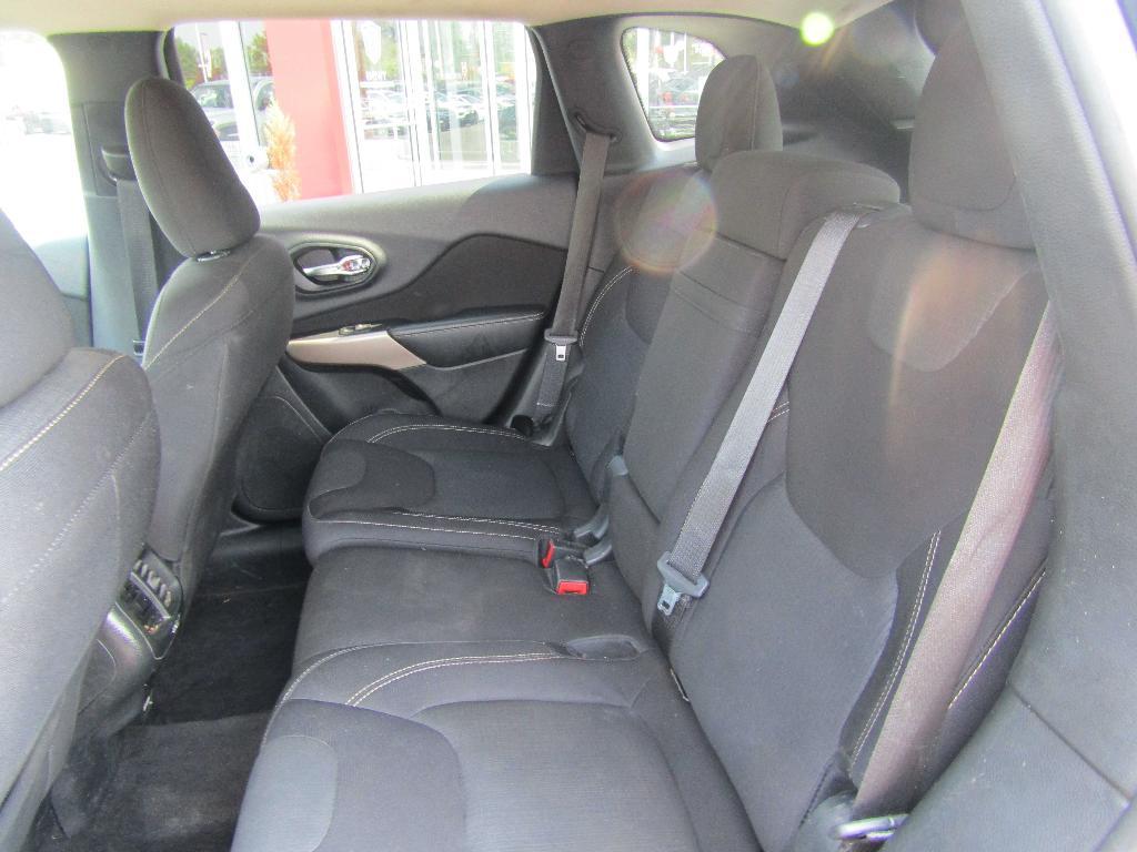 used 2017 Jeep Cherokee car, priced at $13,995