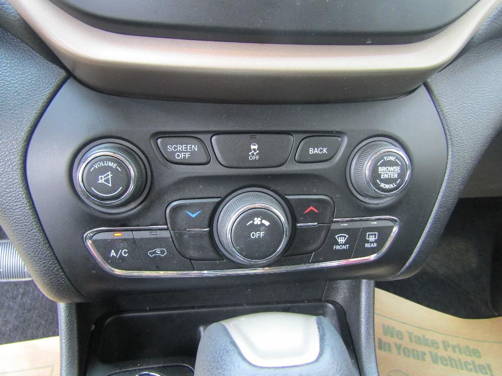 used 2017 Jeep Cherokee car, priced at $13,995