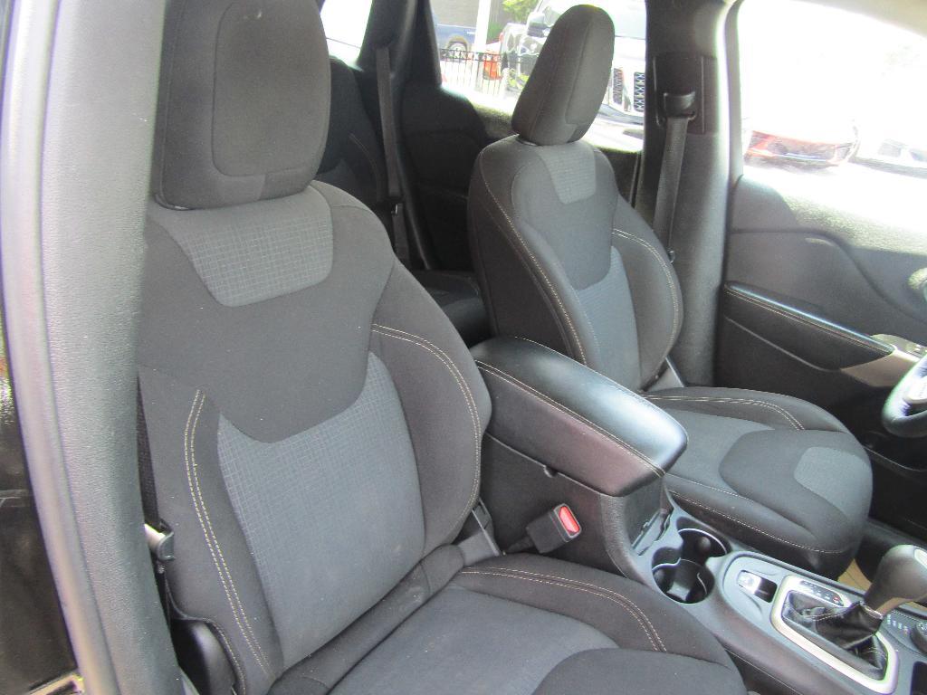 used 2017 Jeep Cherokee car, priced at $13,995