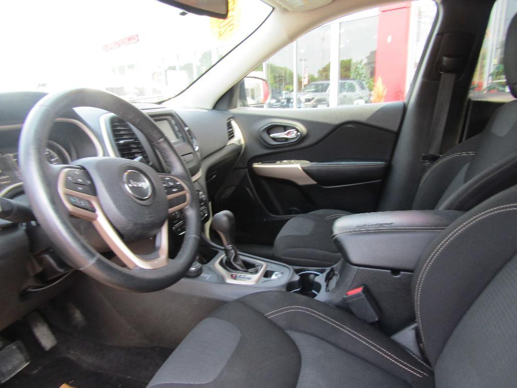 used 2017 Jeep Cherokee car, priced at $13,995
