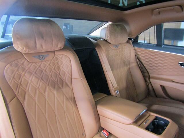 used 2022 Bentley Flying Spur Hybrid car, priced at $169,995