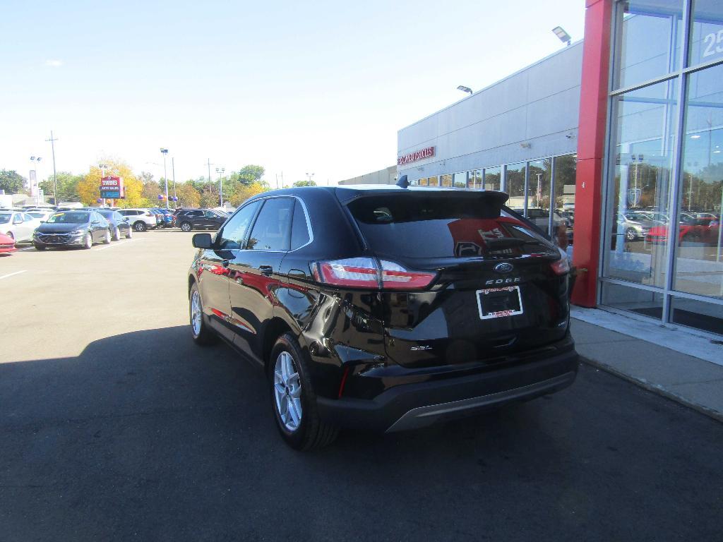 used 2024 Ford Edge car, priced at $25,995