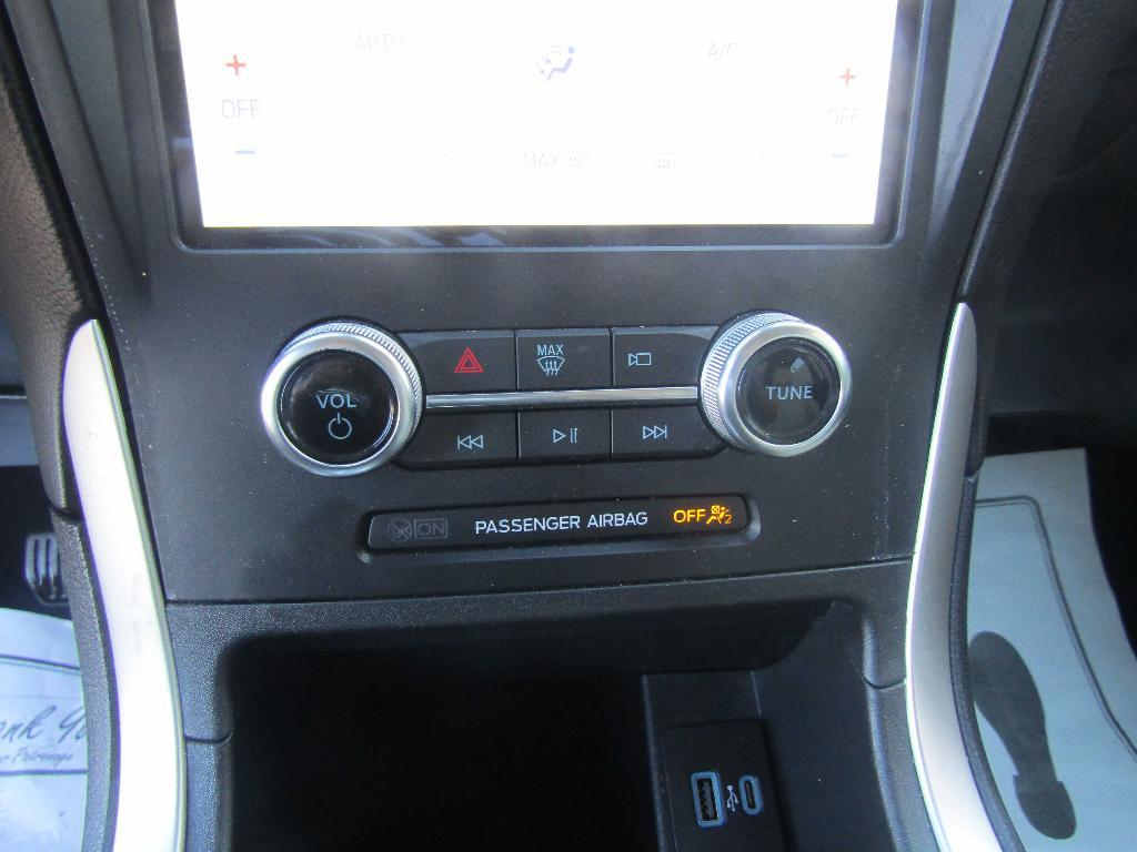 used 2024 Ford Edge car, priced at $25,995