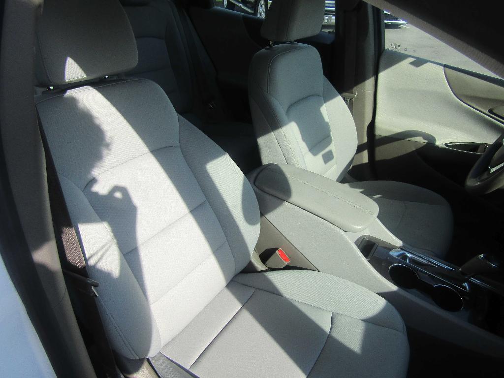 used 2020 Chevrolet Malibu car, priced at $17,995