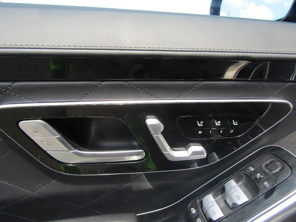 used 2022 Mercedes-Benz S-Class car, priced at $77,000