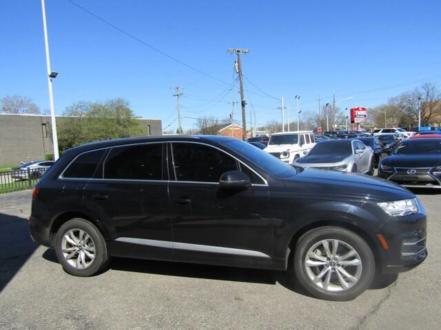 used 2017 Audi Q7 car, priced at $18,995