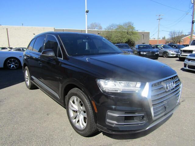 used 2017 Audi Q7 car, priced at $18,995