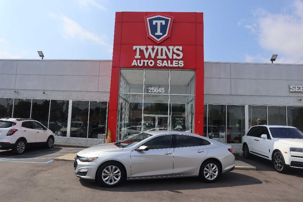 used 2020 Chevrolet Malibu car, priced at $15,995