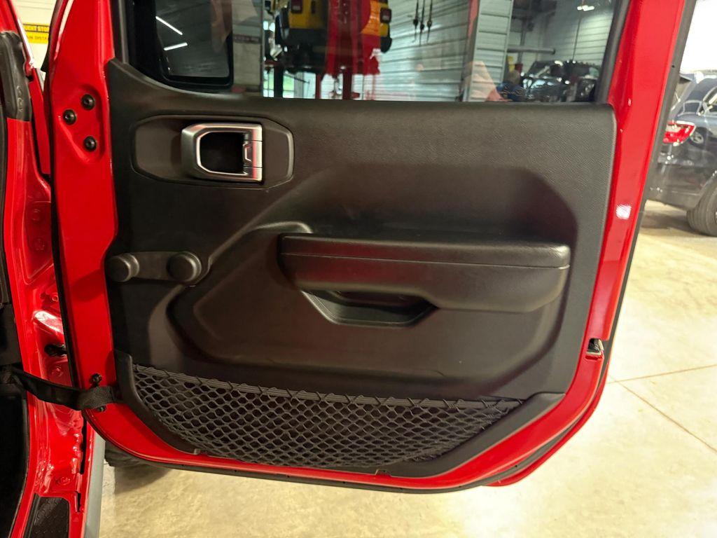 used 2021 Jeep Wrangler Unlimited car, priced at $25,339