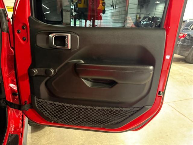 used 2021 Jeep Wrangler Unlimited car, priced at $27,559