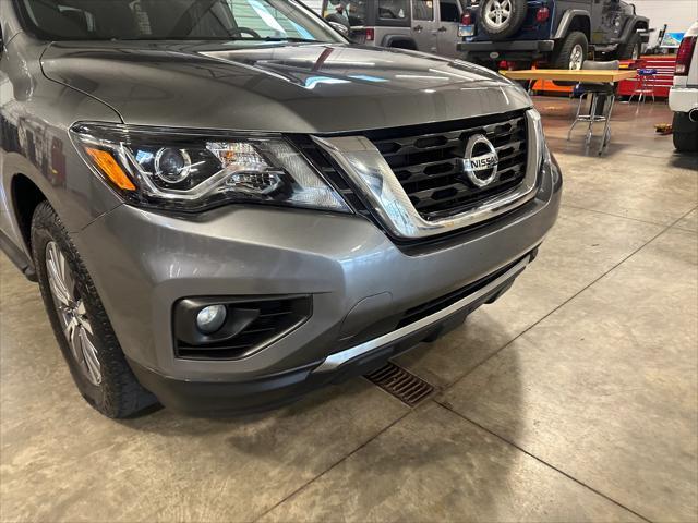 used 2018 Nissan Pathfinder car, priced at $12,721