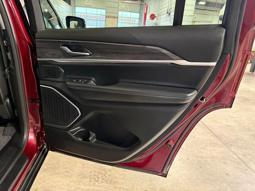 used 2021 Jeep Grand Cherokee L car, priced at $29,236
