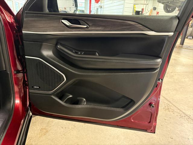used 2021 Jeep Grand Cherokee L car, priced at $30,369