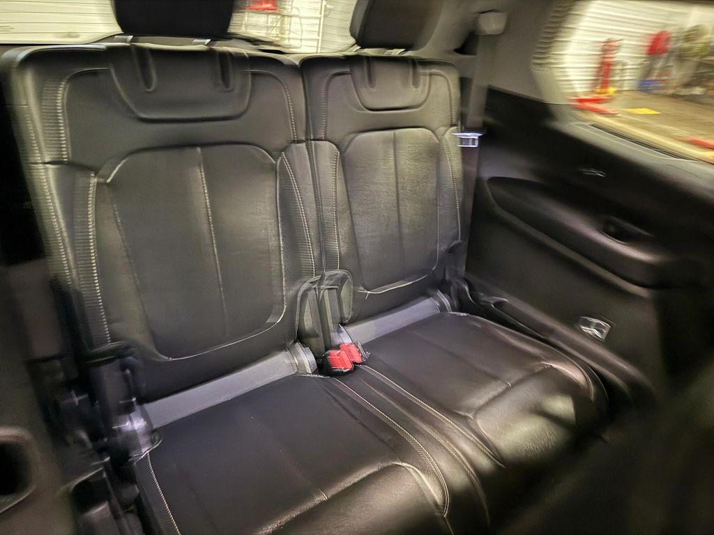 used 2021 Jeep Grand Cherokee L car, priced at $29,236