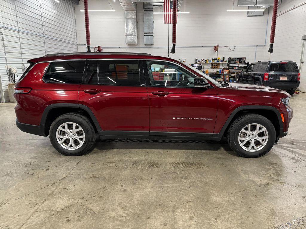 used 2021 Jeep Grand Cherokee L car, priced at $29,236