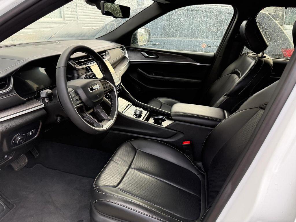 used 2024 Jeep Grand Cherokee L car, priced at $38,717