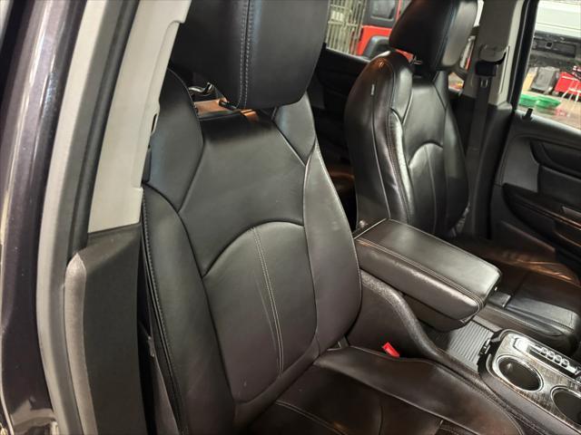 used 2014 GMC Acadia car, priced at $9,169