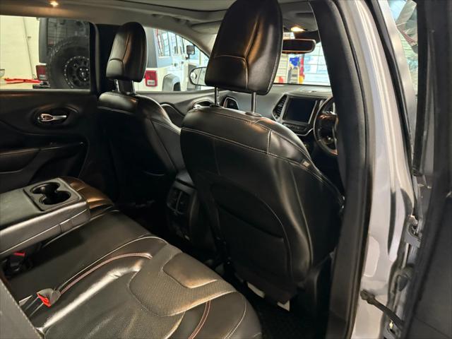 used 2019 Jeep Cherokee car, priced at $23,362