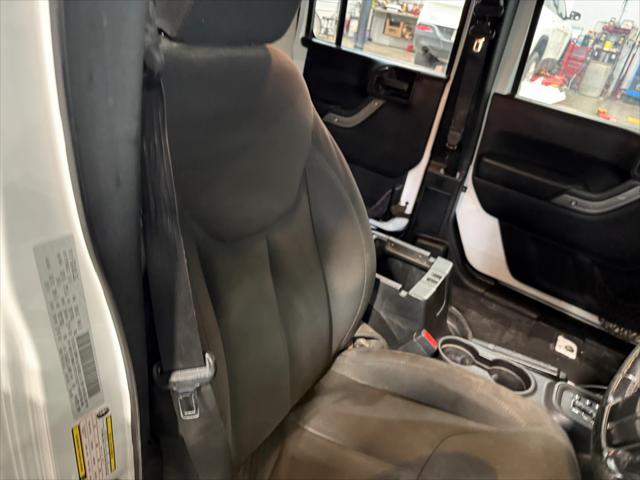 used 2016 Jeep Wrangler Unlimited car, priced at $21,884