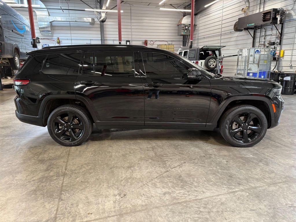 used 2024 Jeep Grand Cherokee L car, priced at $35,648