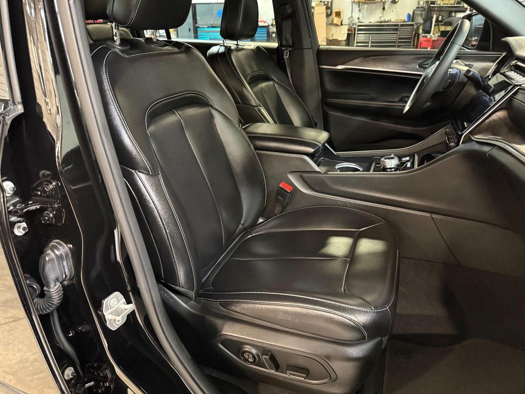 used 2024 Jeep Grand Cherokee L car, priced at $35,648