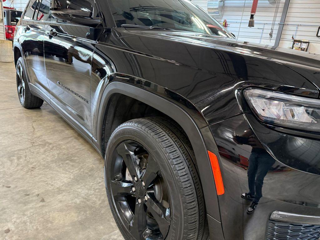 used 2024 Jeep Grand Cherokee L car, priced at $35,648