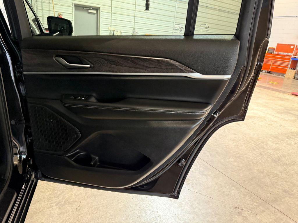 used 2024 Jeep Grand Cherokee L car, priced at $35,648