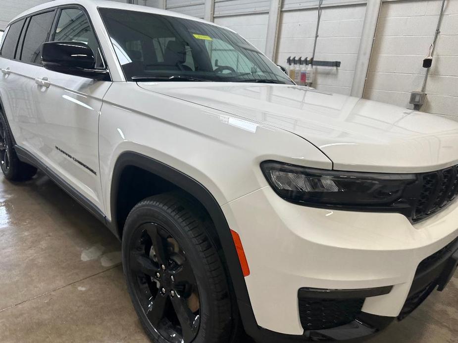 new 2024 Jeep Grand Cherokee L car, priced at $50,796