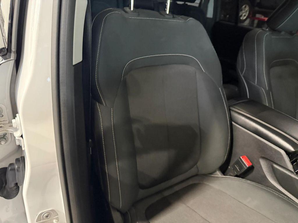used 2023 Jeep Grand Cherokee car, priced at $25,872