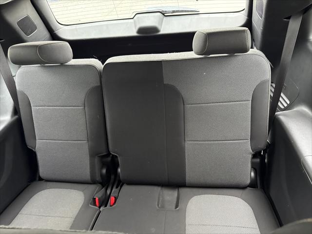 used 2021 Chevrolet Traverse car, priced at $22,842