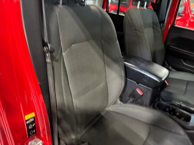 used 2021 Jeep Wrangler Unlimited car, priced at $34,314