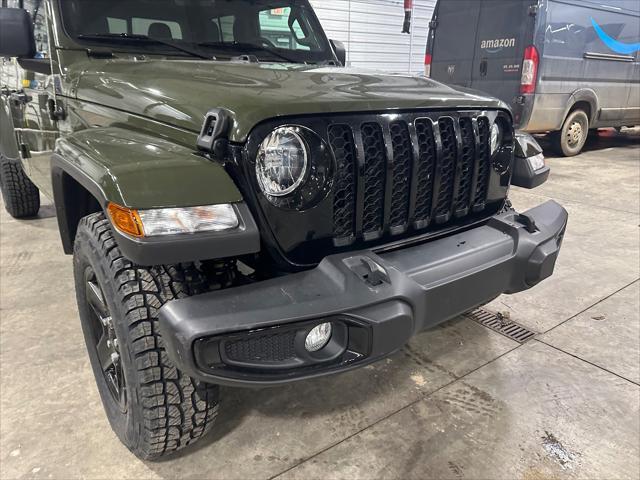 used 2021 Jeep Gladiator car, priced at $31,843