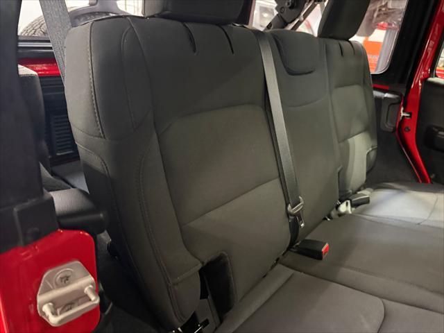 used 2022 Jeep Wrangler Unlimited car, priced at $26,554