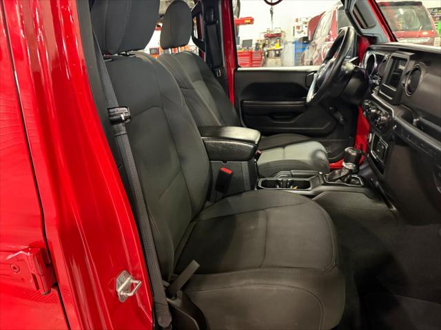 used 2022 Jeep Wrangler Unlimited car, priced at $26,554
