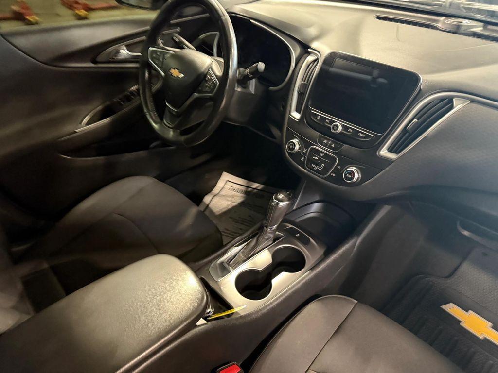 used 2020 Chevrolet Malibu car, priced at $12,546