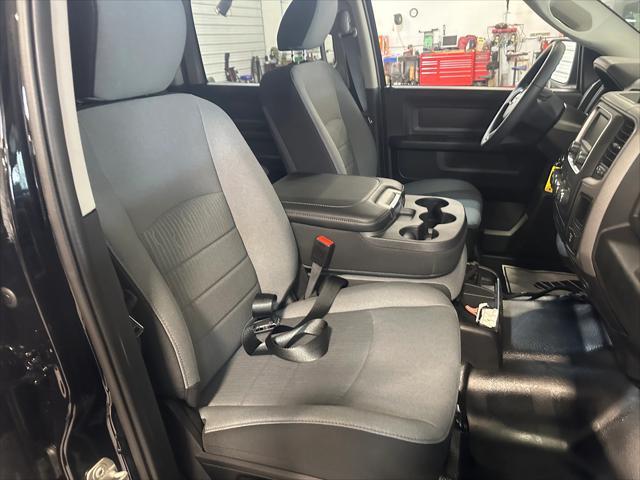 new 2024 Ram 1500 Classic car, priced at $41,677