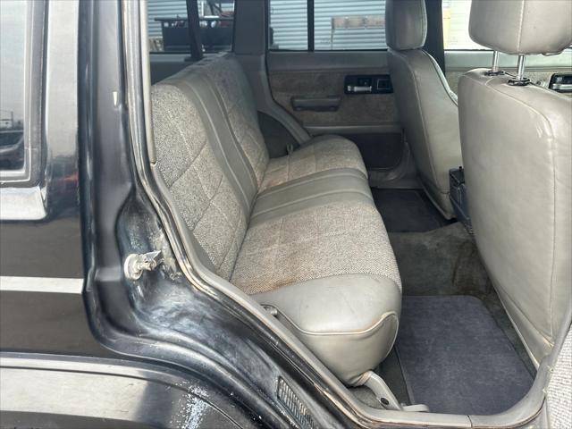 used 1995 Jeep Cherokee car, priced at $2,500