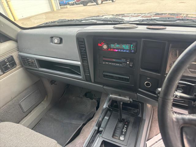 used 1995 Jeep Cherokee car, priced at $2,500